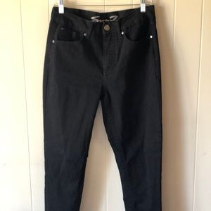 Seven7 black skinny jeans size 10